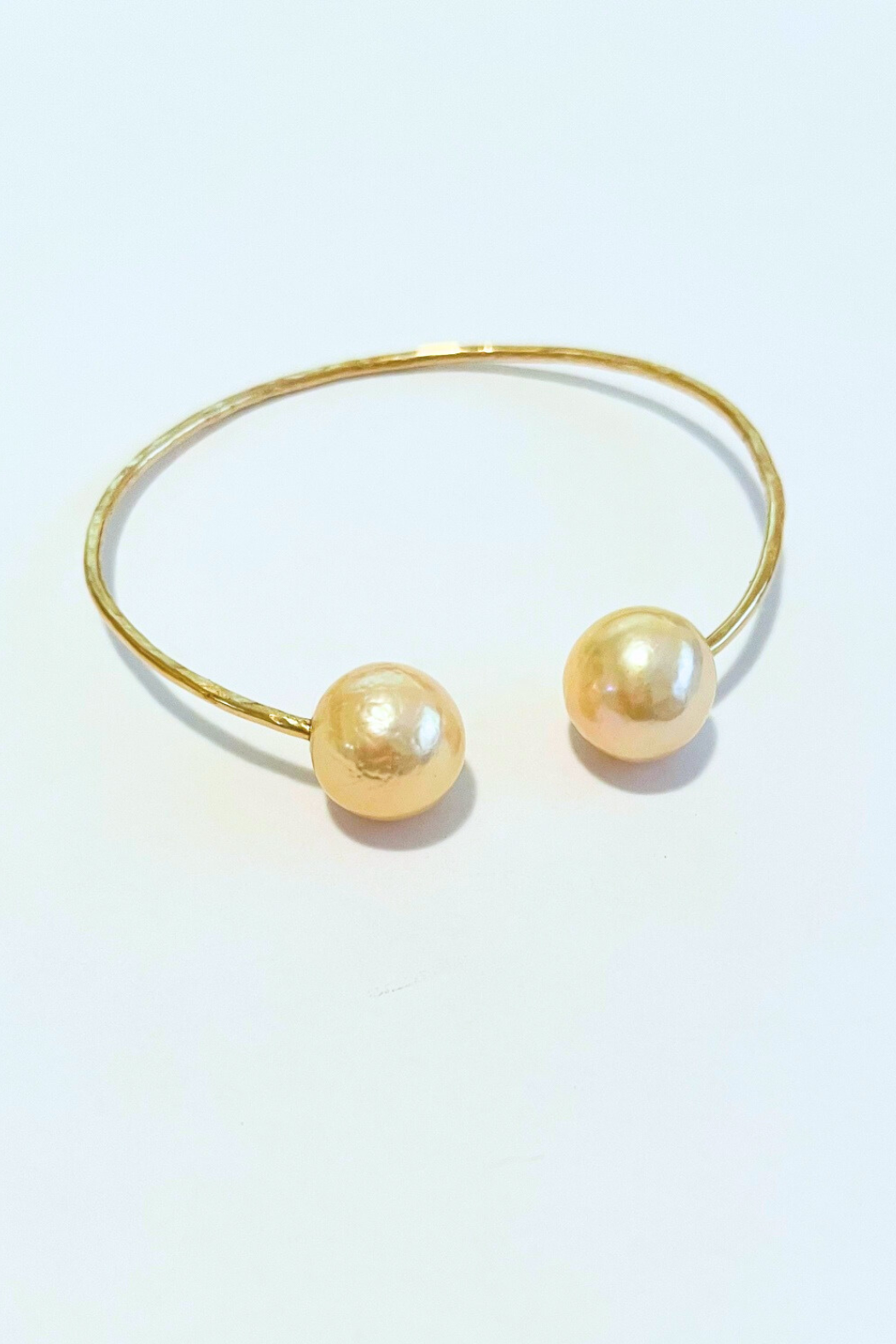 Golden Edison Pearl Slim Cuff