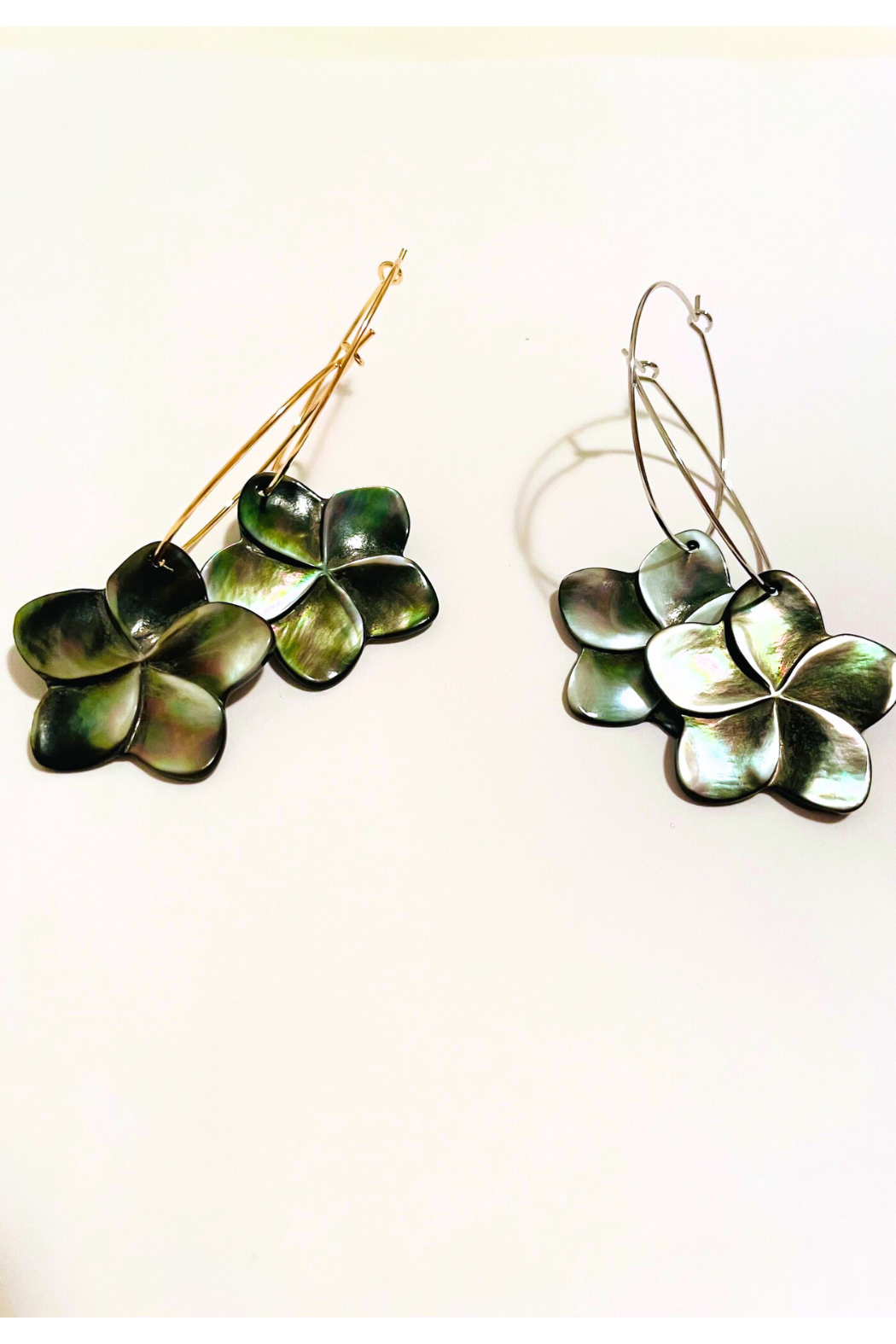 1" Mini Hoops ~ Polynesia Plumeria Black Mother of Pearl XL