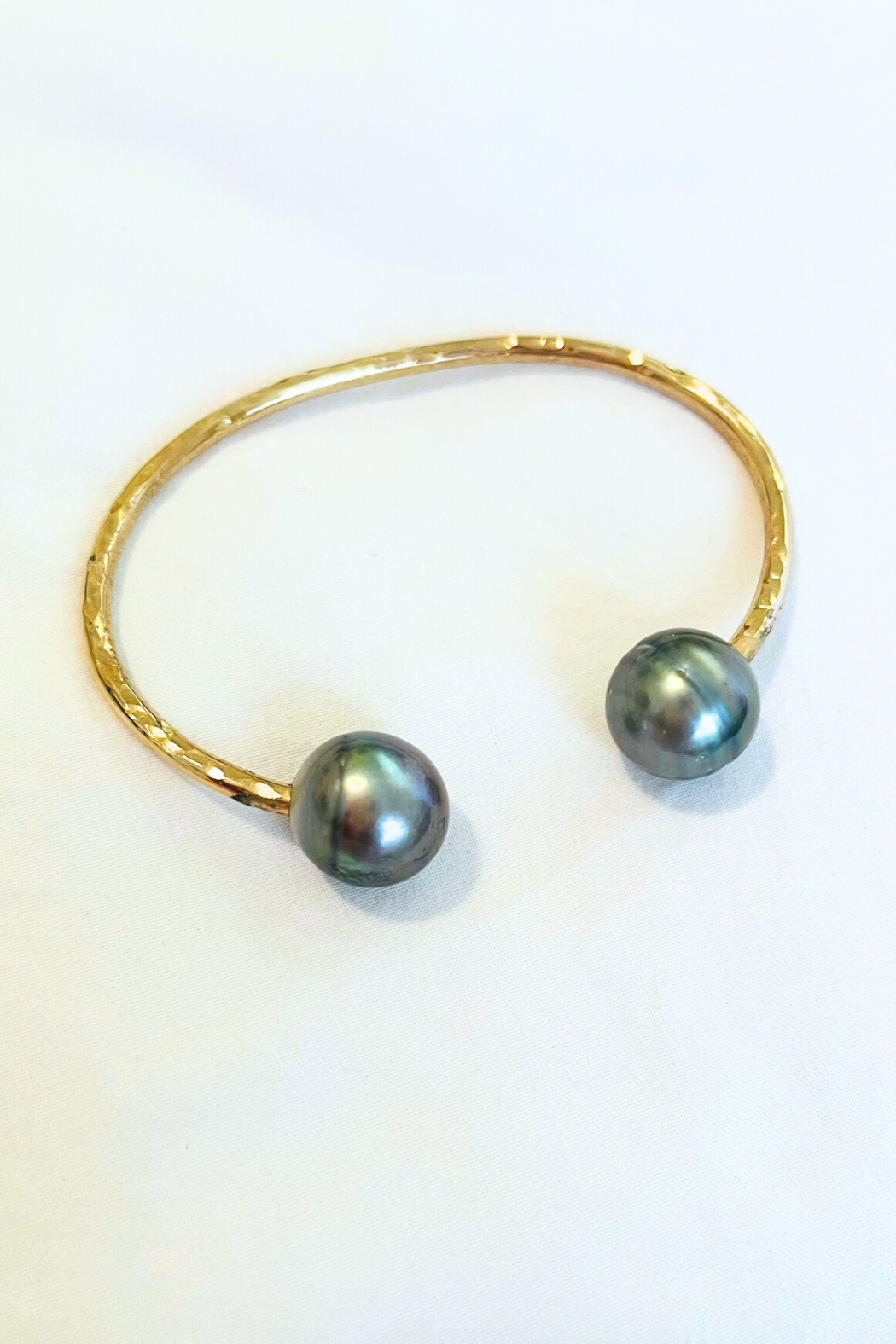 Mo'orea Tahitian Pearl Gold Cuff