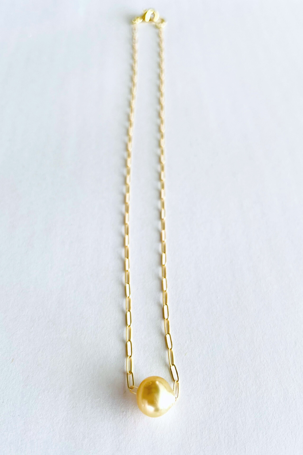 South Sea Medium Pearl Floating Necklace