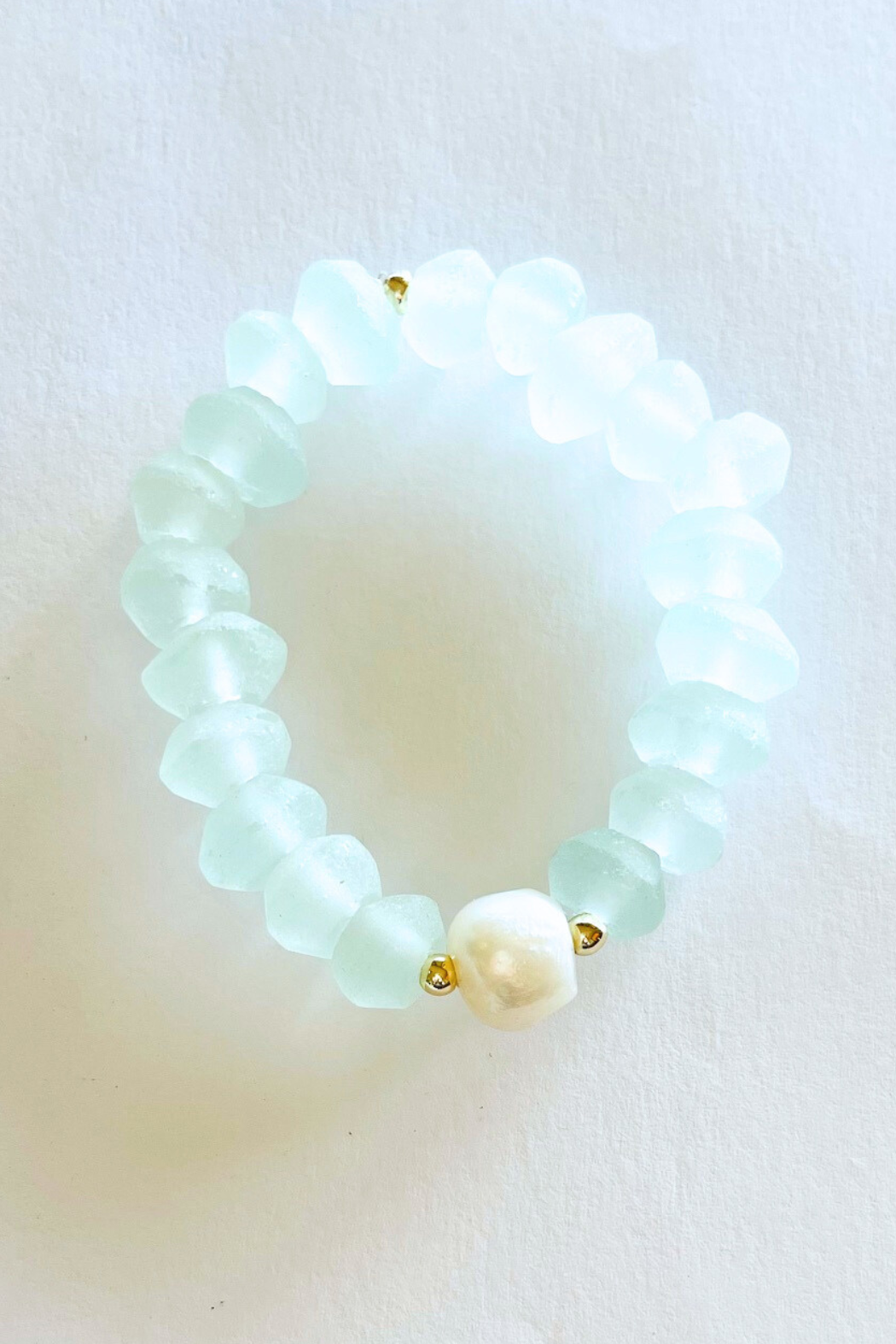 Maui Frosted Beach Glass + Baroque Pearl Bracelet
