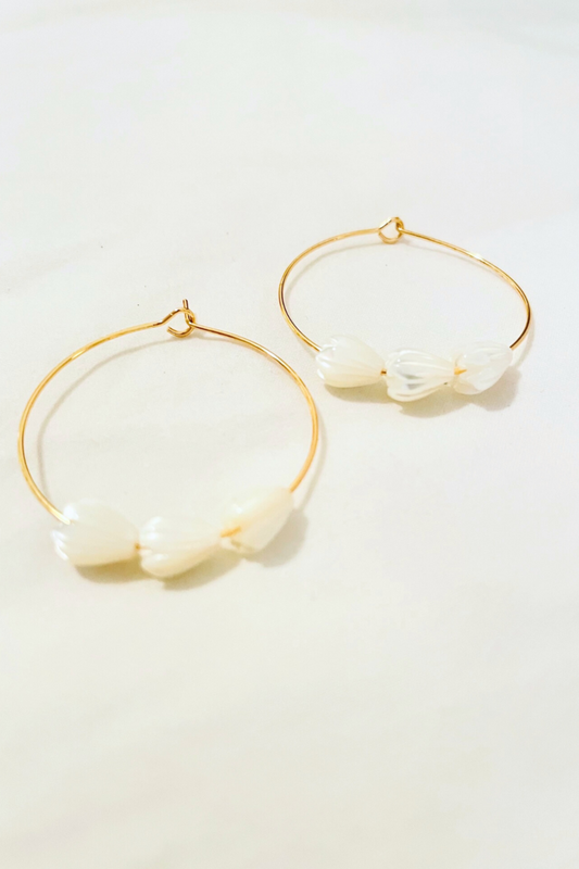 Pikake Lei ~ 1" Mini Hoops