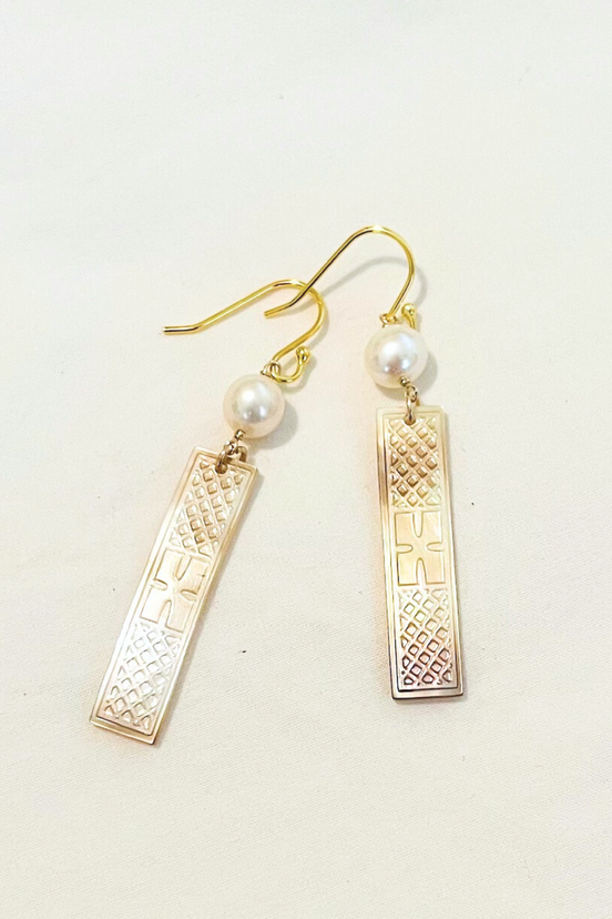 Maluhia Carved Shell Pearl Earrings