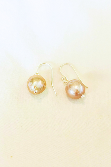 Mini Pearl Dangle
