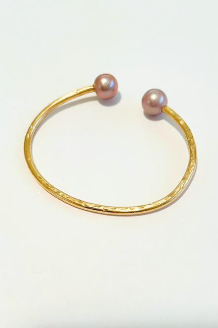 Pink Sands Pearl Gold Cuff