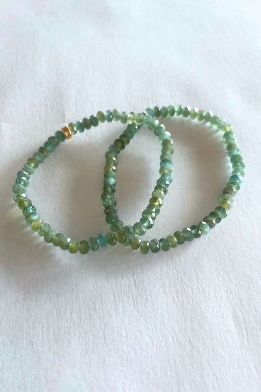 Rare Green Apatite Healing Gem Bracelet