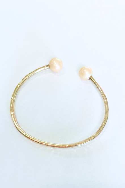 Sandy Beach Pearl Gold Cuff