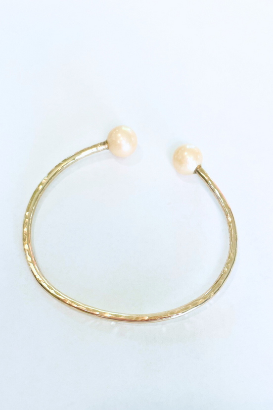 Sandy Beach Pearl Gold Cuff