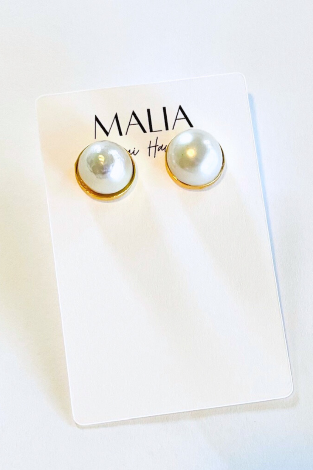 Tide Sculpted Stud Earrings